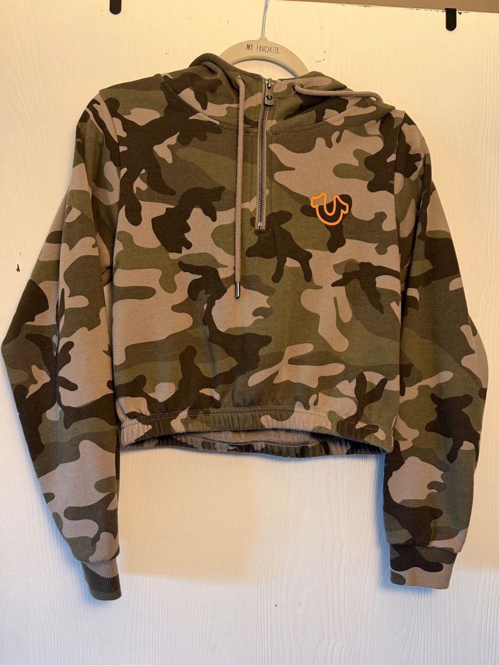 True Religion Women’s Camo Cropped Hoodie